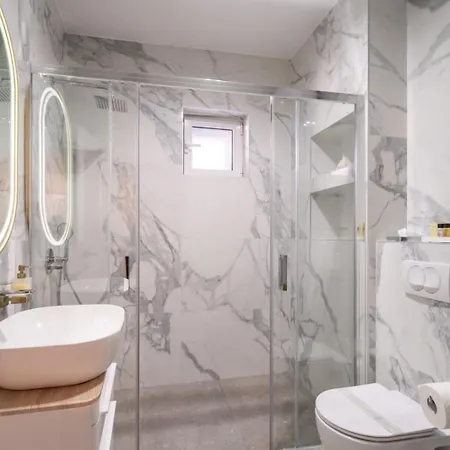 Luxury Entrata With Private Pool *
