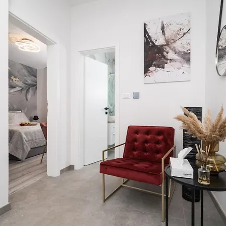 Luxury Entrata * Mlini